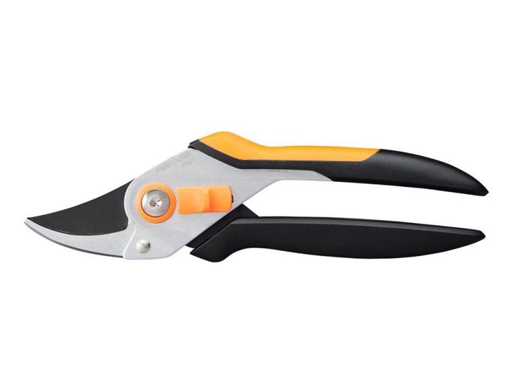 Fiskars Zahradnické dvoučepelové nůžky Solid P331 Fiskars Zahradnické dvoučepelové nůžky Solid P331